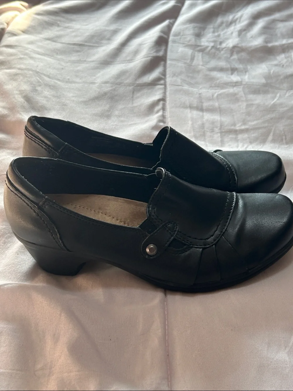 Earth Origins Black Slip-On Comfort Loafers for Women Size 7.5